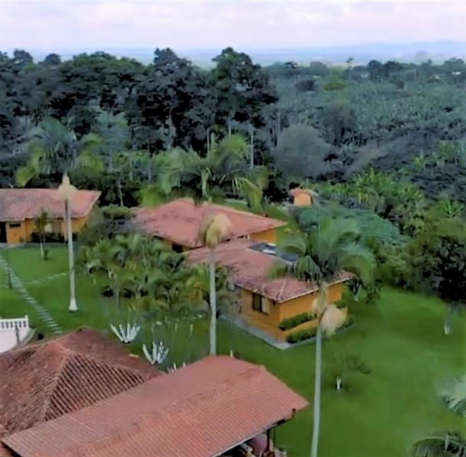 Praga Hotel Campestre 亚美尼亚 外观 照片