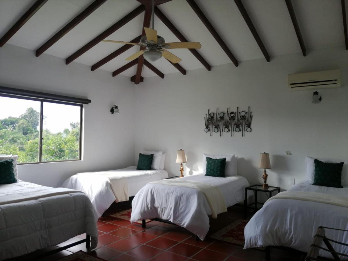 Praga Hotel Campestre 亚美尼亚 外观 照片