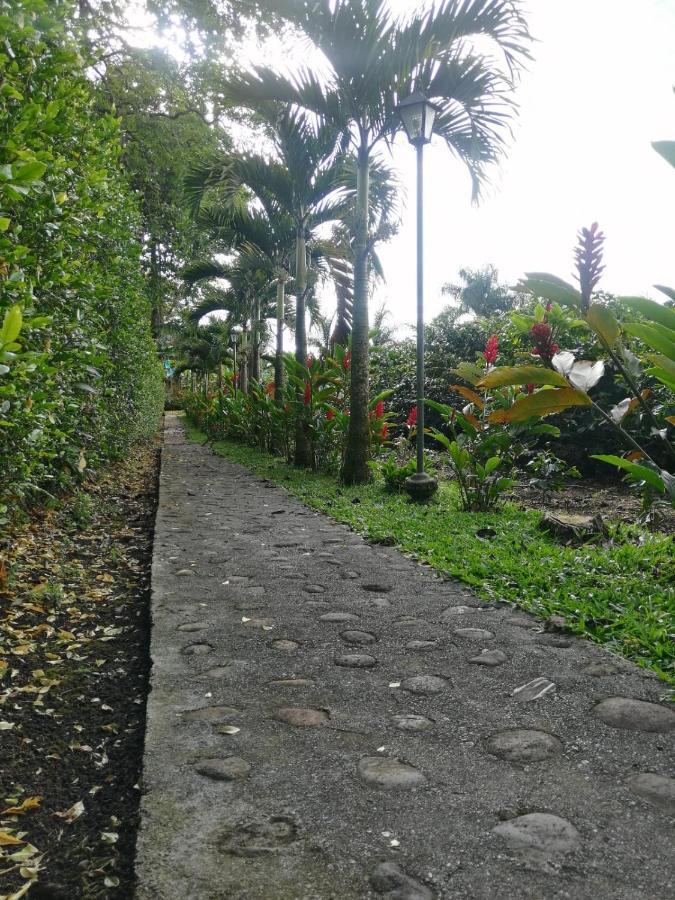 Praga Hotel Campestre 亚美尼亚 外观 照片