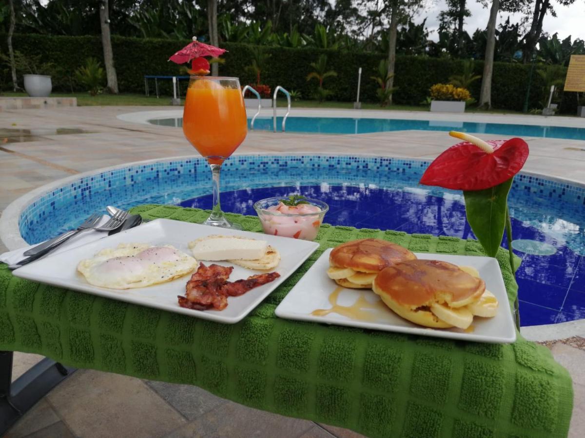 Praga Hotel Campestre 亚美尼亚 外观 照片