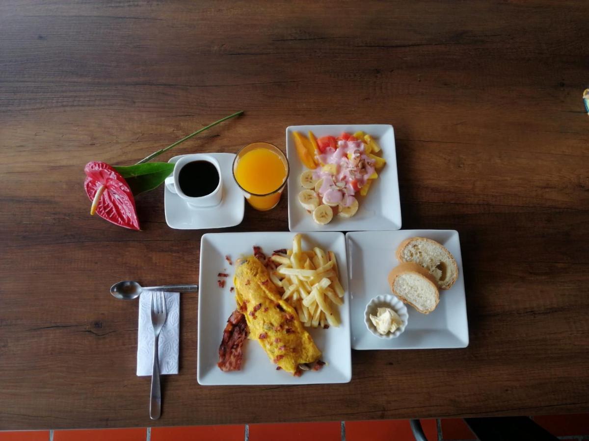 Praga Hotel Campestre 亚美尼亚 外观 照片